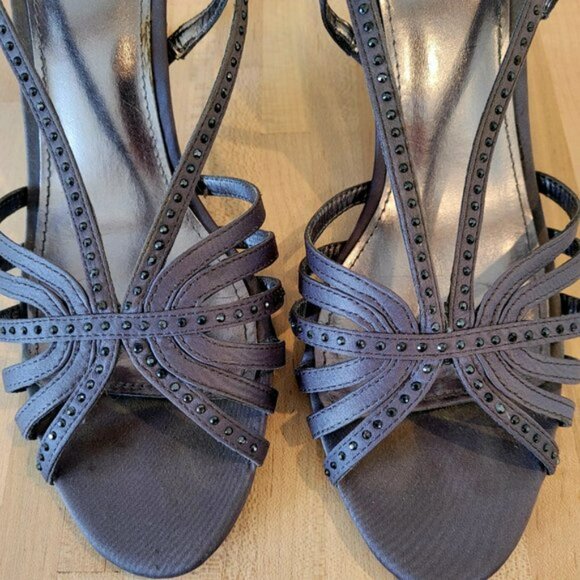Metaphor Grey Rhinestone Strappy Evening Sandals. Size 9.5 - Picture 9 of 9